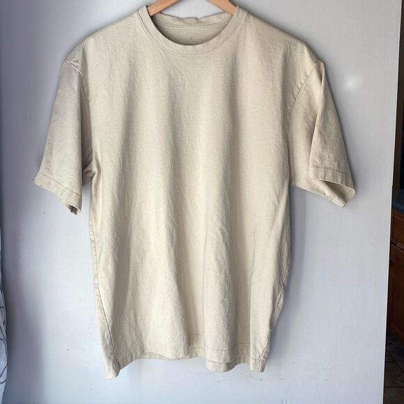 Everlane mens relaxed crewneck t shirt cream color size medium - Picture 1 of 7